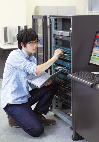 情報科学専門学校
