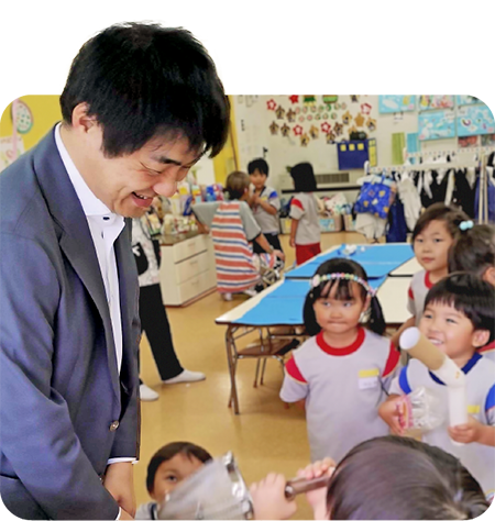 池谷教授と子どもたち